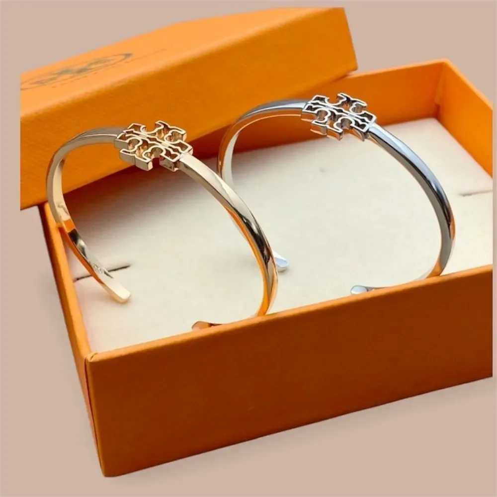 TORY BURCH BRITTEN SILVER BRACELET